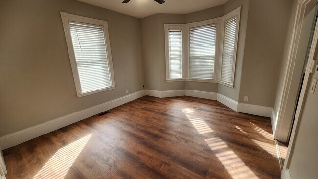 Foto del edificio - 14 Islington St