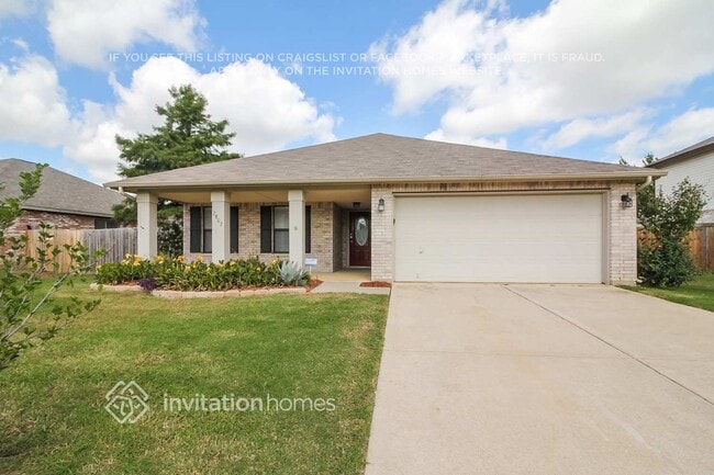 Building Photo - 2807 Custer Dr