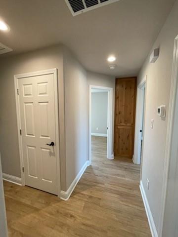 Foto del edificio - 2205 Creekview Dr