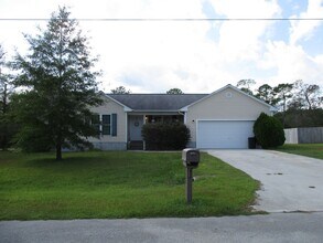 Building Photo - 114 Gregory Dr