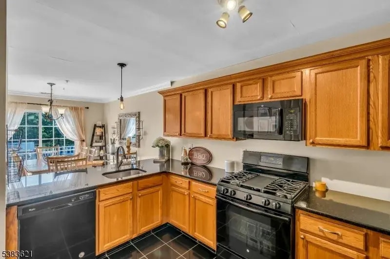 Foto del edificio - 10 Dudley Ct