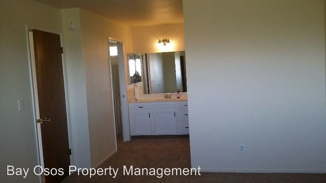 Building Photo - 3 br, 2 bath House - 1365 Las Encinas