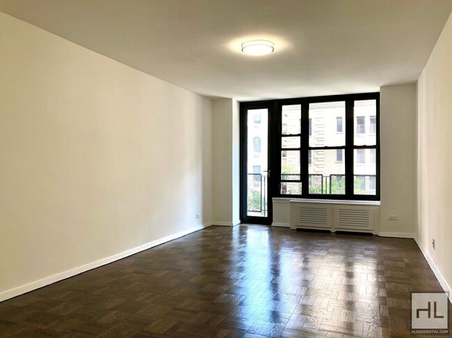 Building Photo - EAST 35 STREET