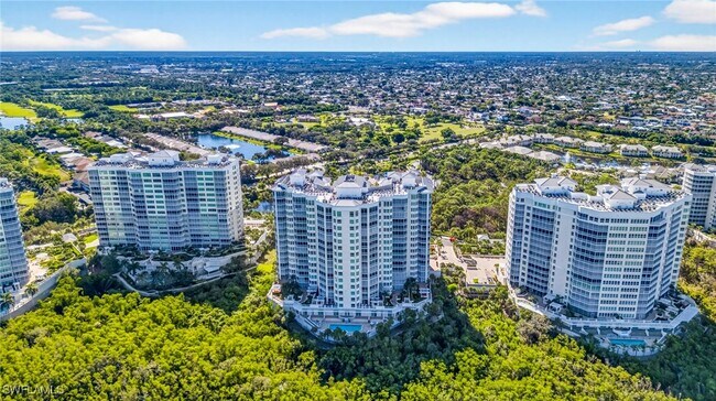 Foto del edificio - 285 Grande Way