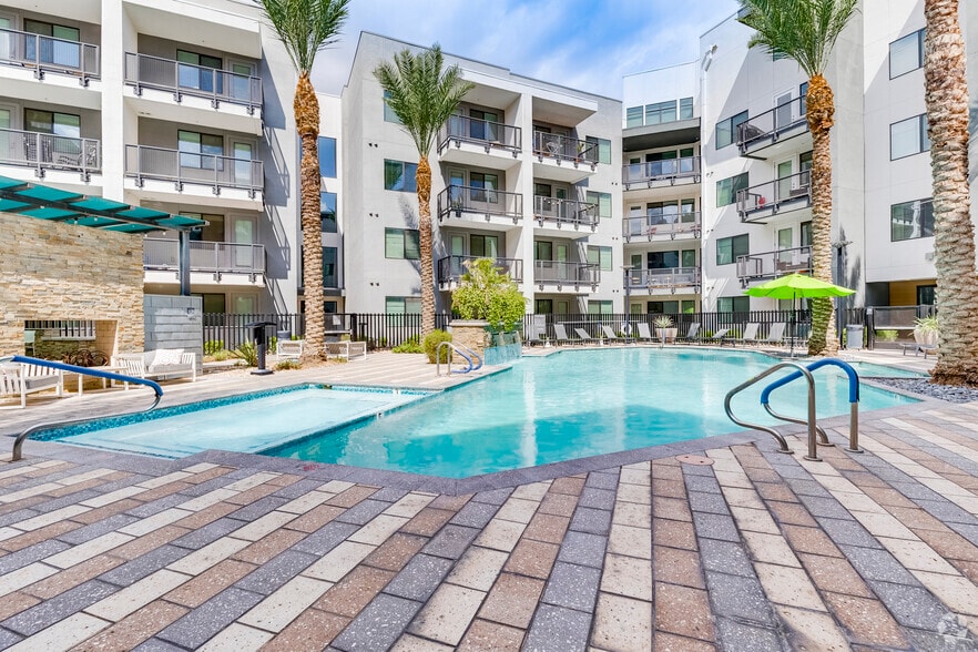 Art on Highland - 4626 N 16th St Phoenix, AZ 85016 | Apartments.com