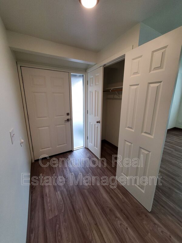 Foto del edificio - 2308 NW Garryanna St