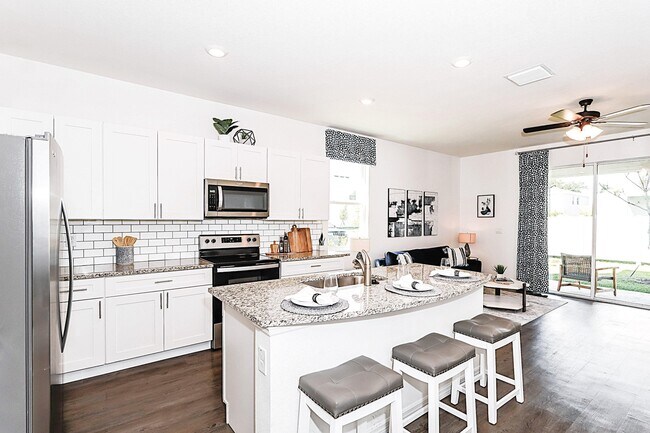 Foto del edificio - 11803 Mountain Retreat Ln