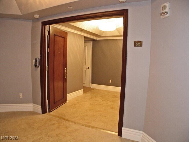 Foto del edificio - 2747 Paradise Rd