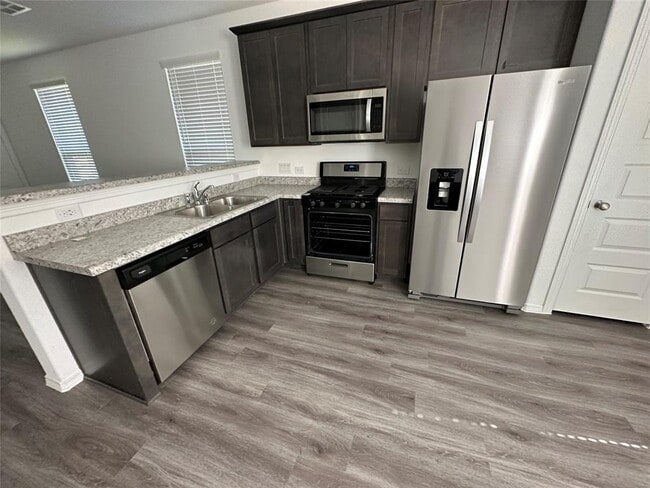 Building Photo - 16512 Moss Ln