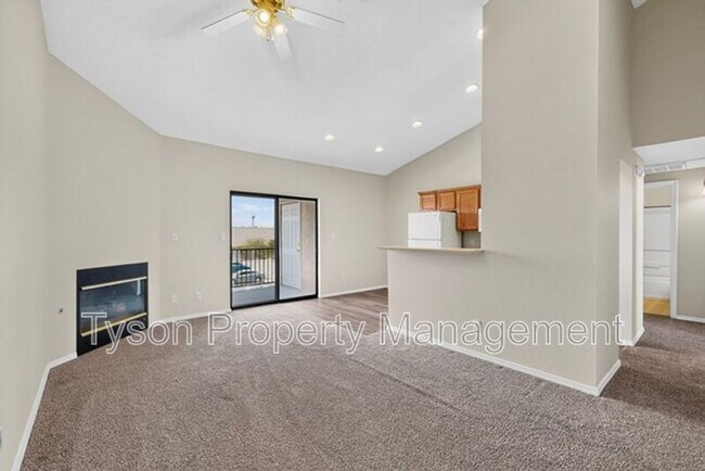 Foto del edificio - 4209 Ridgeway Ct