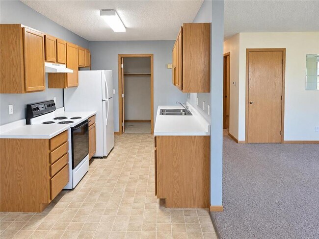 Foto del edificio - 1305 Bayberry Ave