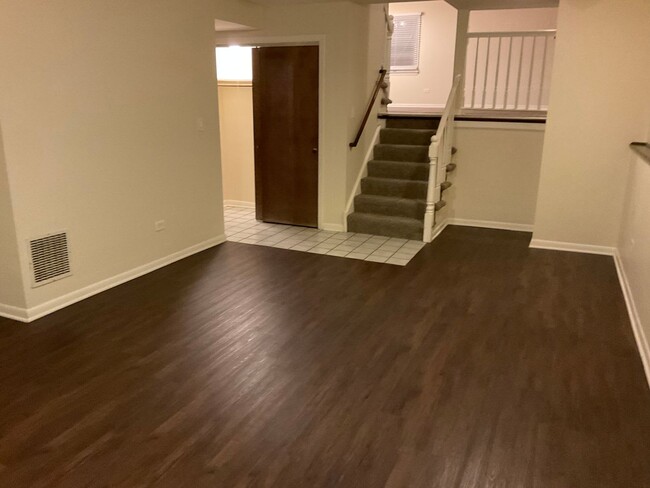 Foto del edificio - 5249 Imperial Dr