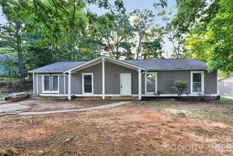 Building Photo - 6300 Dwightware Blvd