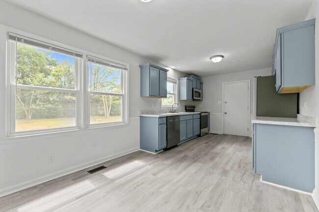 Foto del edificio - 4510 Ruby Rd