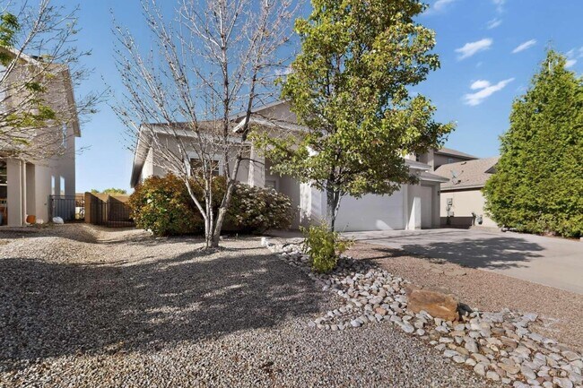 Foto del edificio - 2135 N Ensenada Cir SE