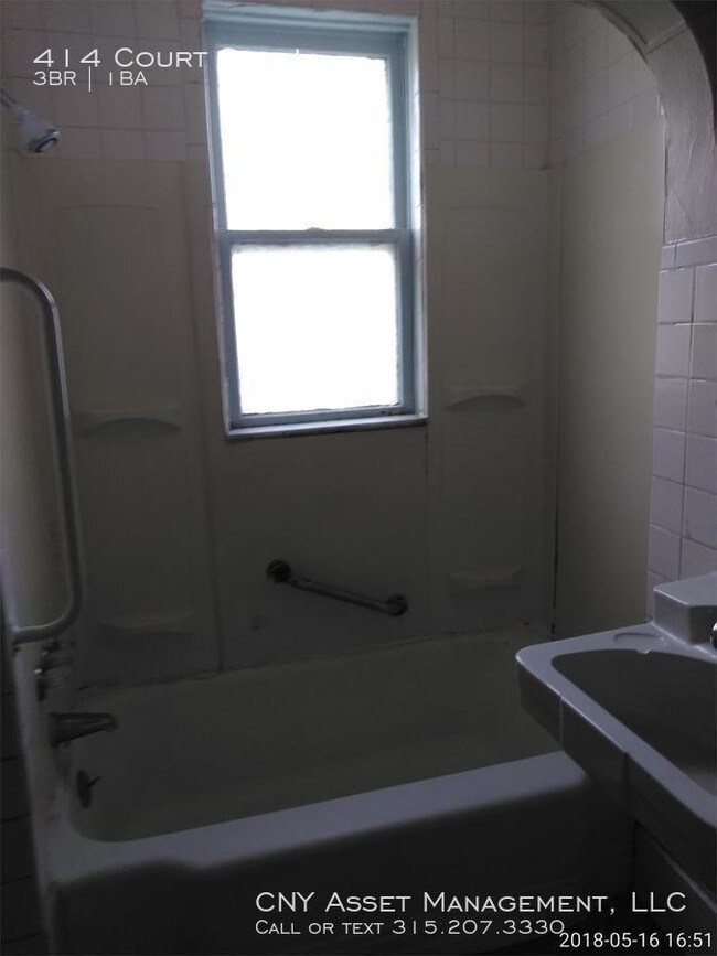 Foto del edificio - 414 Court St