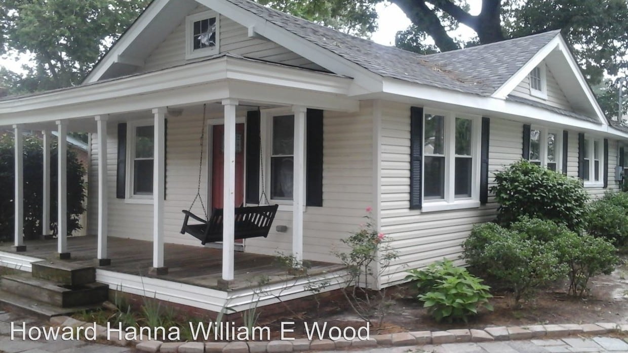 Primary Photo - 3910 Rokeby Ave