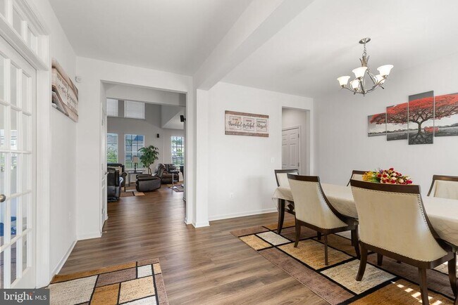 Foto del edificio - 432 Daylily Ln