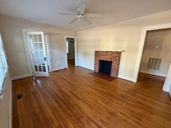 Foto del edificio - 1524 Branch St NW