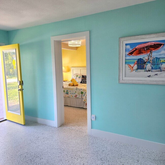 Building Photo - 9949 Birr St