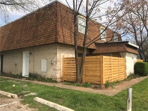 Building Photo - 4908 West Gate Blvd