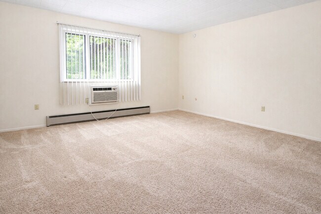 Estudio - Foxwood Apartments