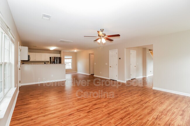Building Photo - 1060 Briar Rose Ln