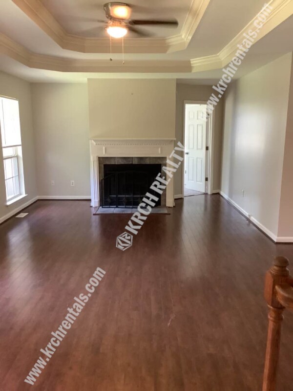 Foto del edificio - 3-Bed 2-Bath Home Located in a Quiet Neigh...