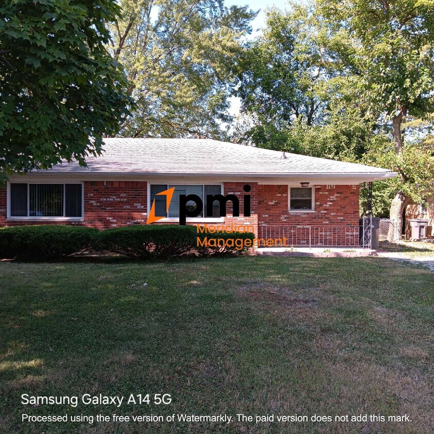 Foto principal - Headline Cozy 2-Bedroom Duplex in the Hear...