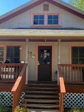 Building Photo - 27 S Elm St