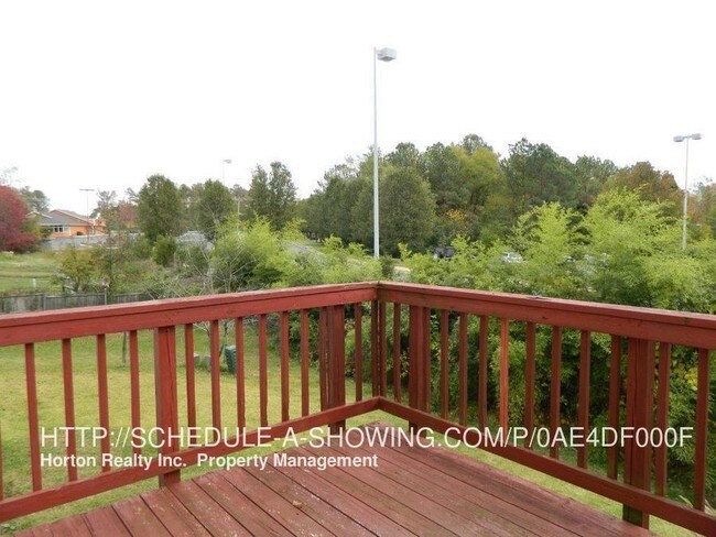 Foto del edificio - 22019 Valley Estates Dr