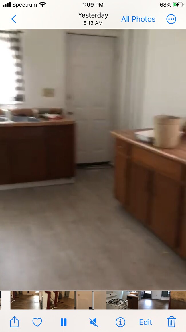 kitchennete - 540 S 17th St