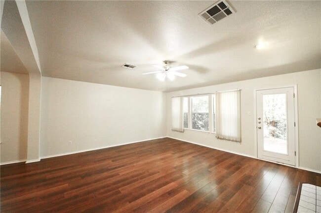 Building Photo - 7937 Luling Ln