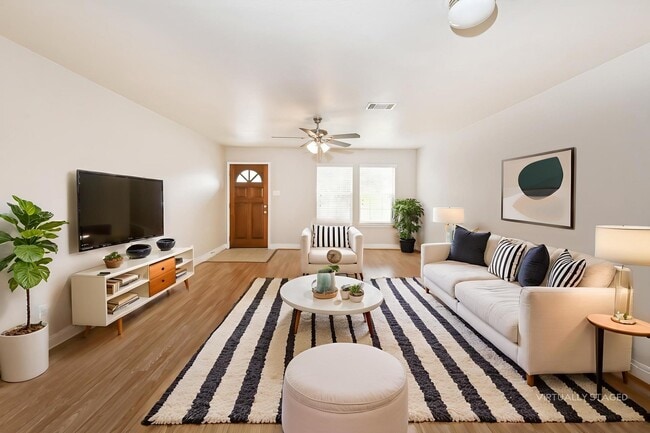 Building Photo - 22811 Precious Pl