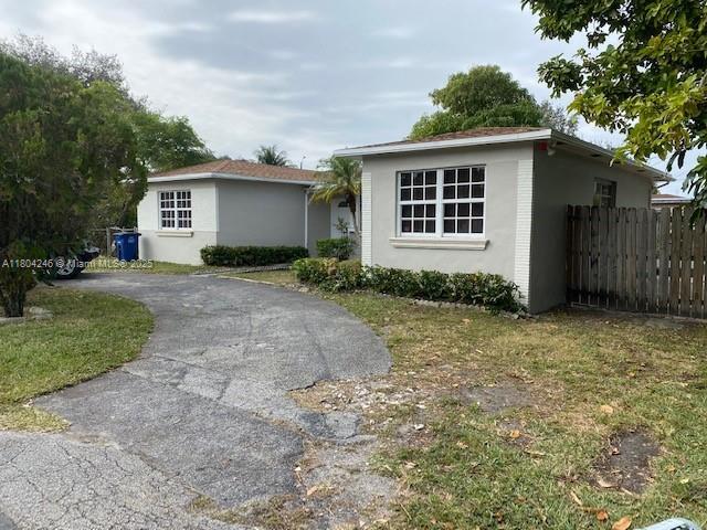 Foto principal - 700 SW 5th Ct