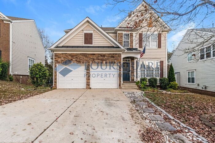 Foto principal - Inviting 5-BR / 4-BA Single-Family Home – Wakefield Neighborhood, Raleigh