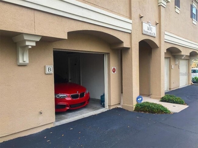 Building Photo - 14352 Fredricksburg Dr