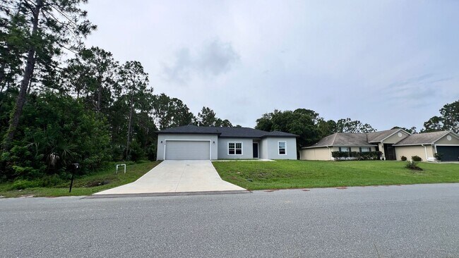 Foto del edificio - BEAUTIFUL 3 Bedroom, 2 Bathroom Home in Pa...