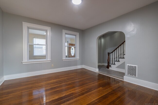 Foto del edificio - 216 Howard Ave