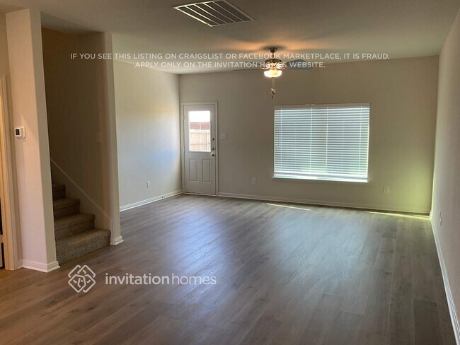 Building Photo - 10025 Pilot Pl