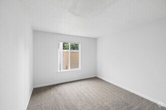 1BR, 1BA - 550SF - Bedroom - La Loma Terrace