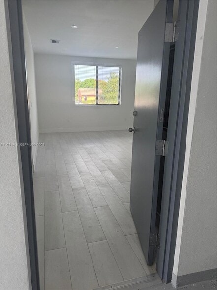 Photo - 1091 E 17th Street Unit 301