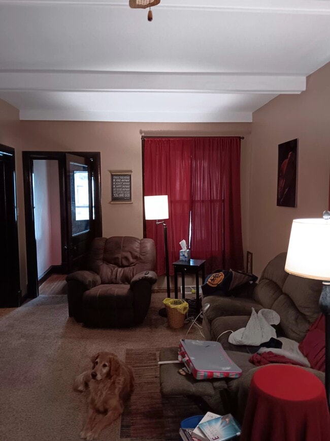 Sala de estar - 2016 N 12th St