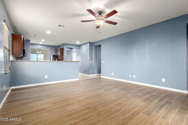 Foto del edificio - 10484 E Verbina Ln