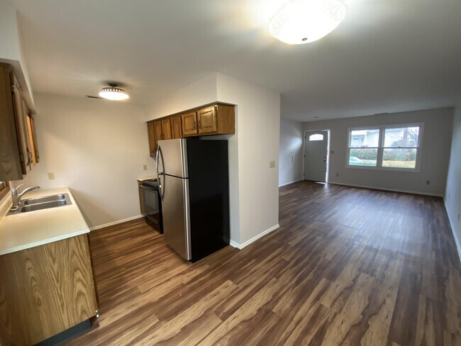 Foto del edificio - 830 N Washington St