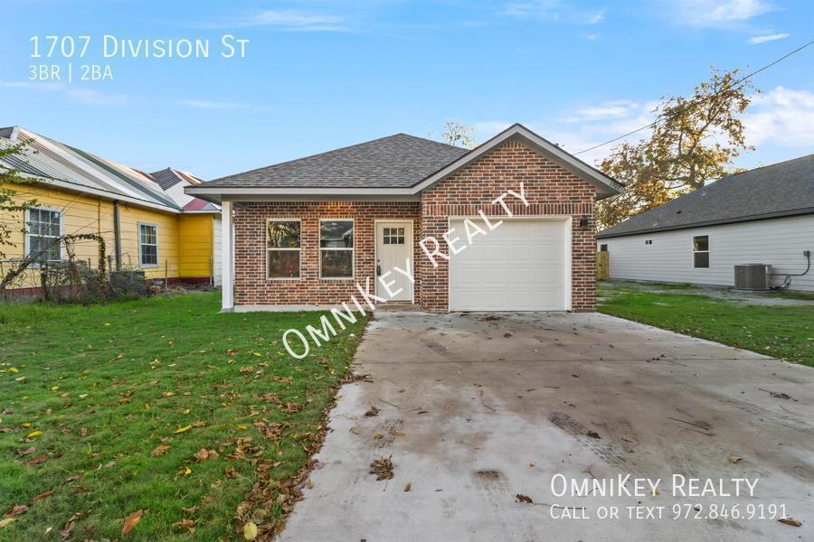 Foto principal - 1707 Division St