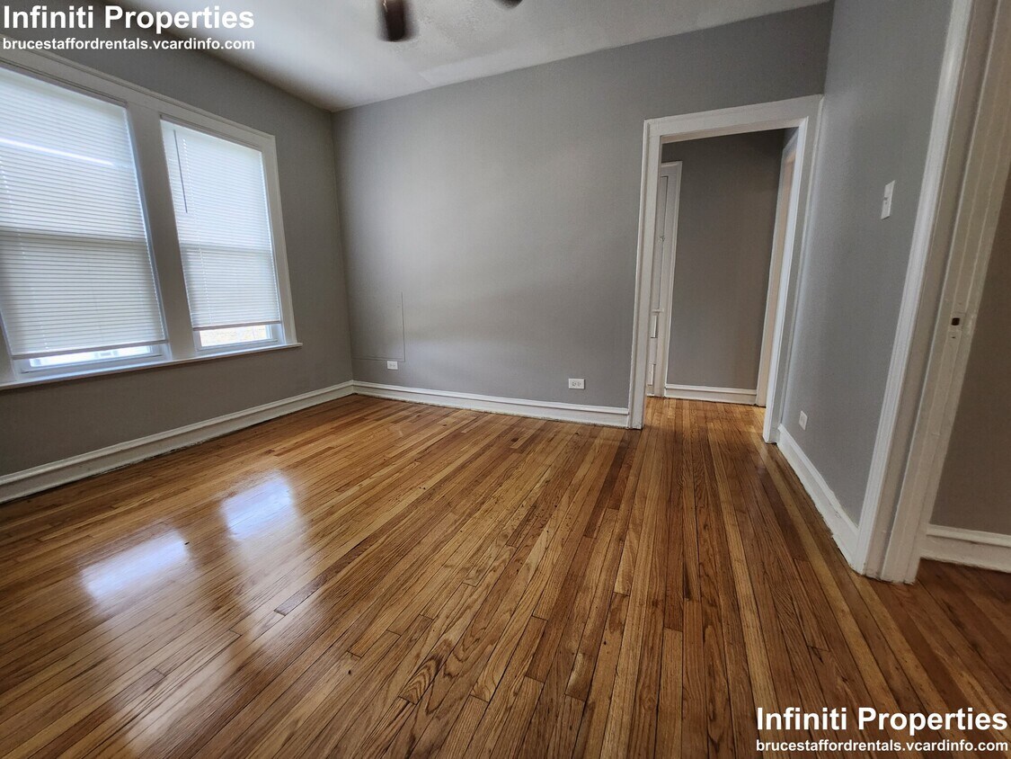 Foto principal - 524 E 72nd St