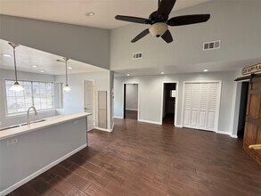 Building Photo - 16118 Alden Ridge Dr