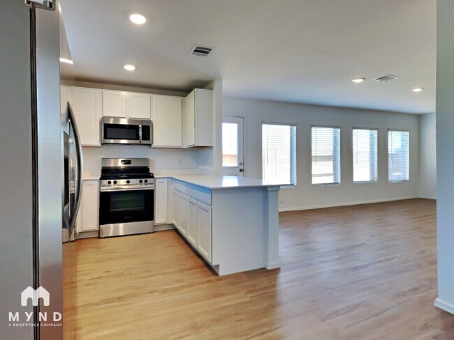 Foto del edificio - 513 Brook Terrance Ln