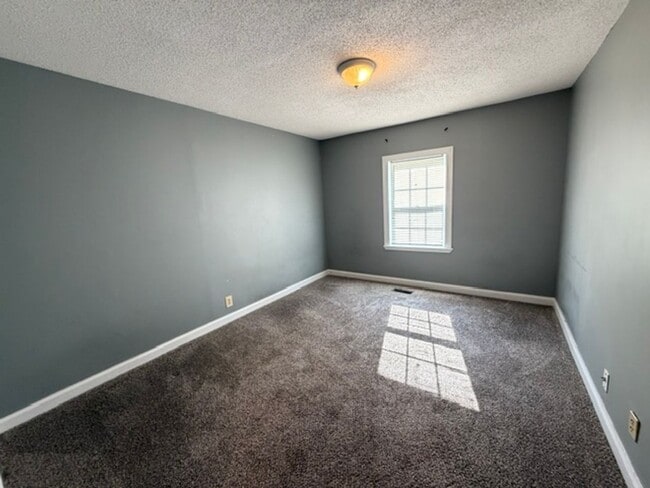 Foto del edificio - 247 Dooley St NE